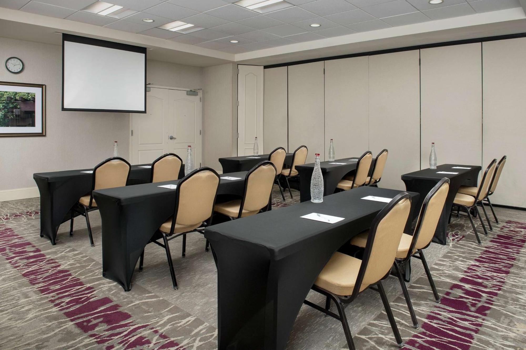 Hilton Garden Inn Knoxville West/Cedar Bluff Kültér fotó